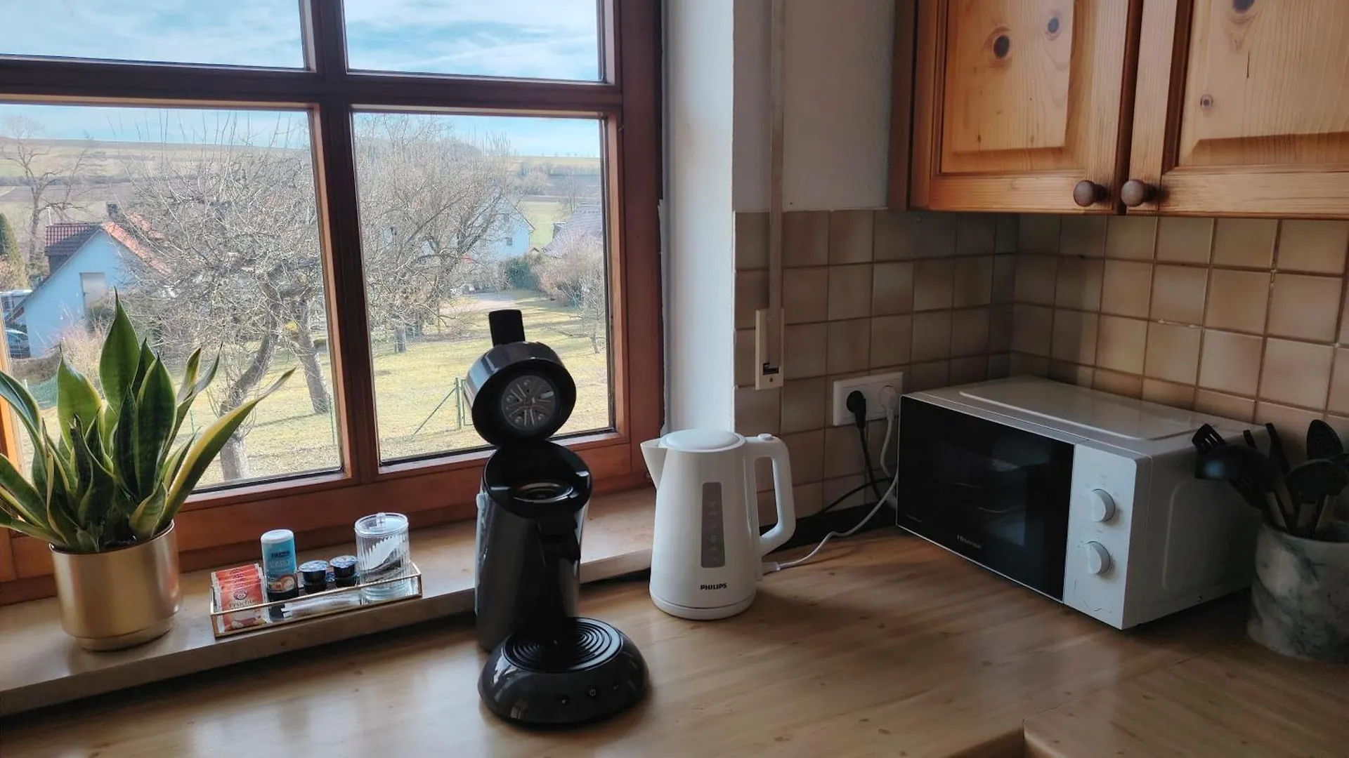 Gemuetliche 100 Qm Wohnung Mit Balkon Wernsdorf  شقة Wernsdorf (Bavaria)